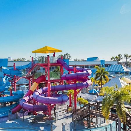 Hotel Ramada By Wyndham Flamingo Water Park Kissimmee Esterno foto