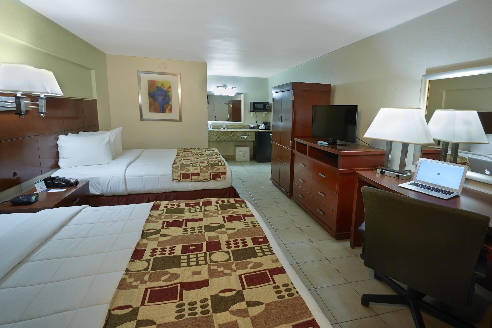 Hotel Ramada By Wyndham Flamingo Water Park Kissimmee Esterno foto
