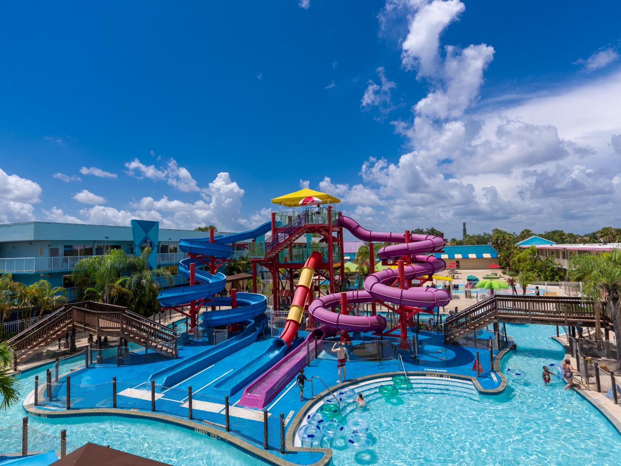 Hotel Ramada By Wyndham Flamingo Water Park Kissimmee Esterno foto